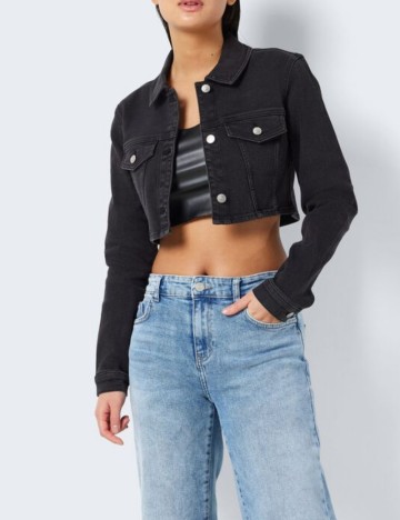 
						Jacheta Noisy May, negru