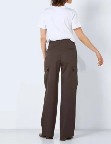 Pantaloni Noisy May, maro
