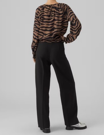 Bluza Vero Moda, maro