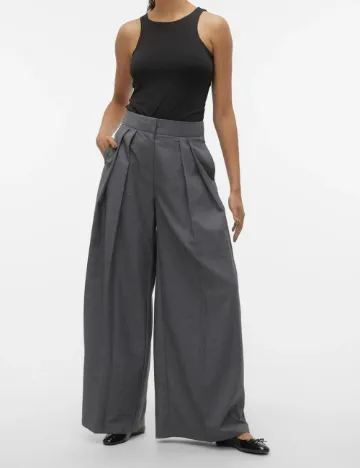 Pantaloni Vero Moda, gri