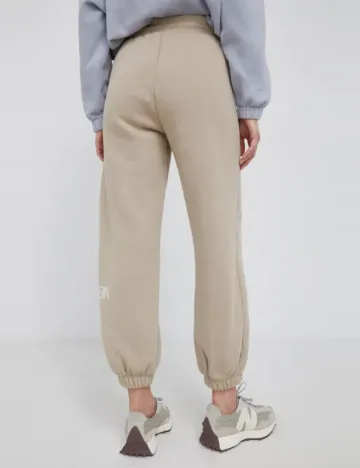 Pantaloni Calvin Klein Jeans, bej