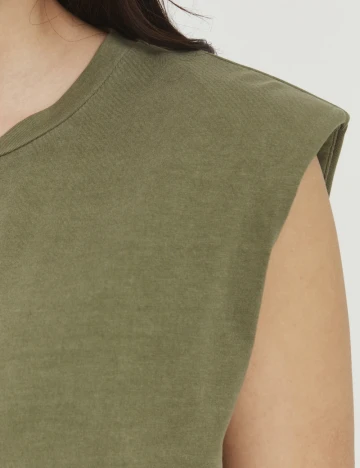 Tricou b.young, verde Verde