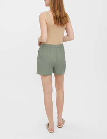 Pantaloni scurti Vero Moda, verde