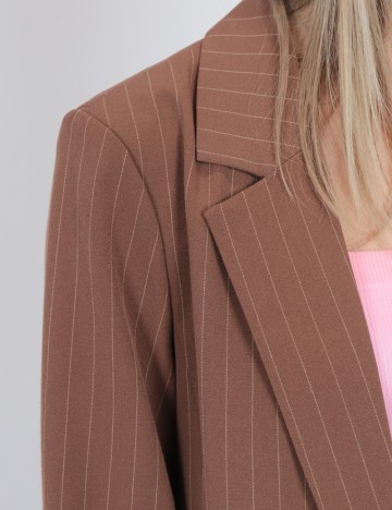 Blazer Vero Moda, maro