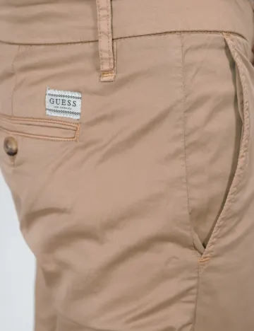 Pantaloni scurti Guess, crem Crem