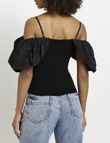 Top River Island, negru