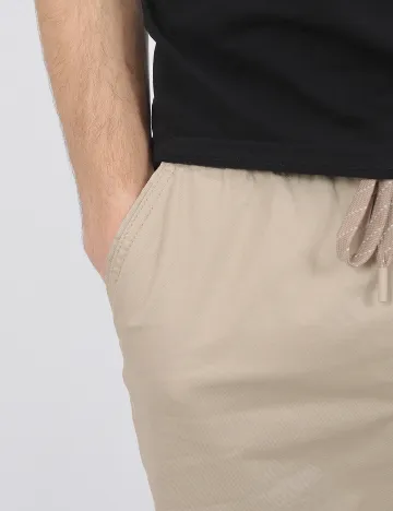 Pantaloni scurti Reserved, crem