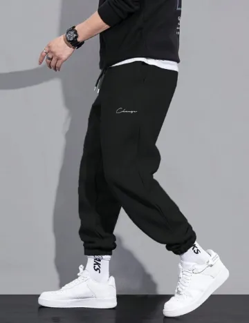 Pantaloni SHEIN, negru
