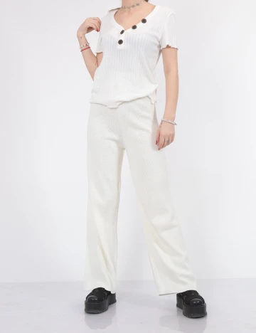 Pantaloni SHEIN, crem Crem