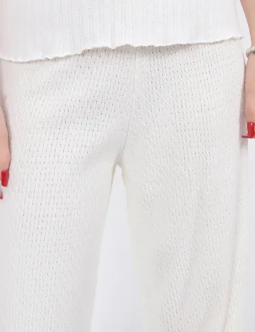 Pantaloni SHEIN, crem Crem