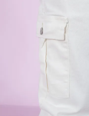 Pantaloni SHEIN, alb Alb