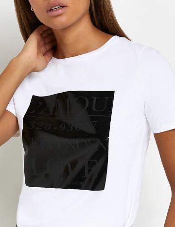 Tricou River Island, alb