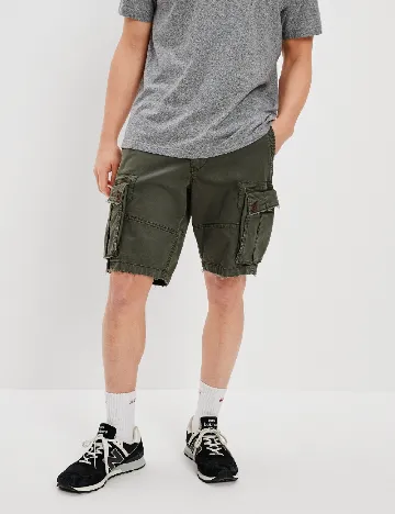 Pantaloni scurti American Eagle, kaki Verde