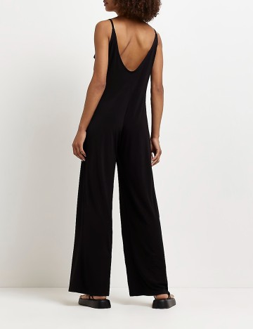 Salopeta River Island, negru