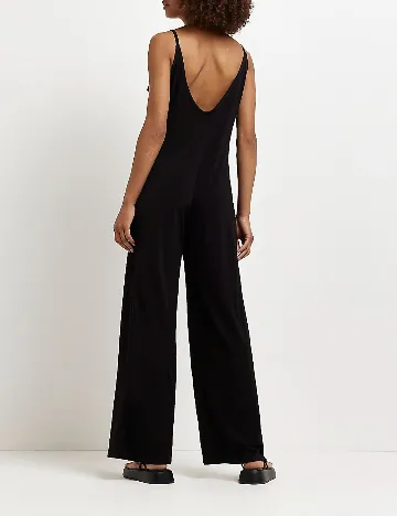 Salopeta River Island, negru