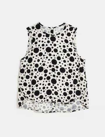 Maiou River Island, alb-negru