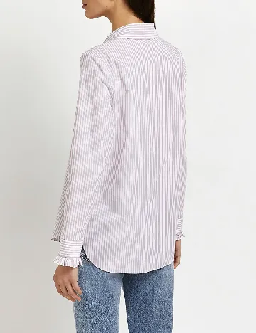 Camasa River Island, roz