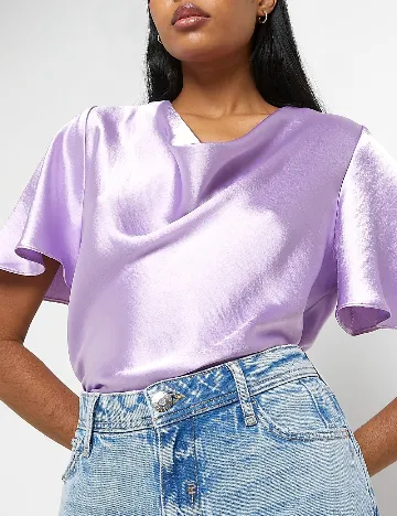 Tricou River Island, mov