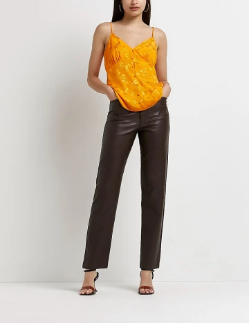 Maiou River Island, 100