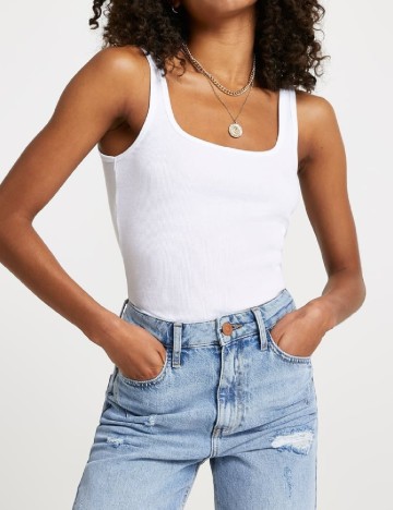 Maiou River Island, alb