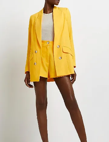 Sacou River Island, galben