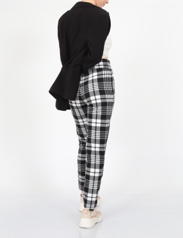 Pantaloni SHEIN, negru