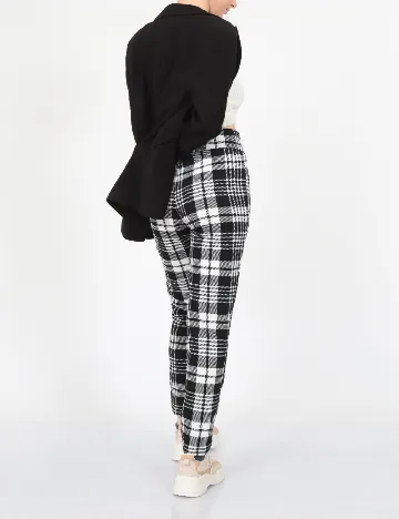 Pantaloni SHEIN, negru Negru