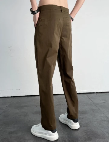 Pantaloni SHEIN, maro Maro