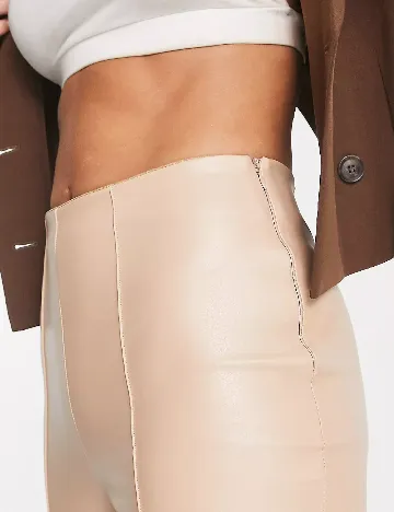 Pantaloni ASOS, crem Crem