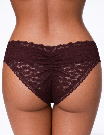 Chilot Aerie, visiniu