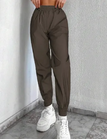 Pantaloni SHEIN, maro Maro