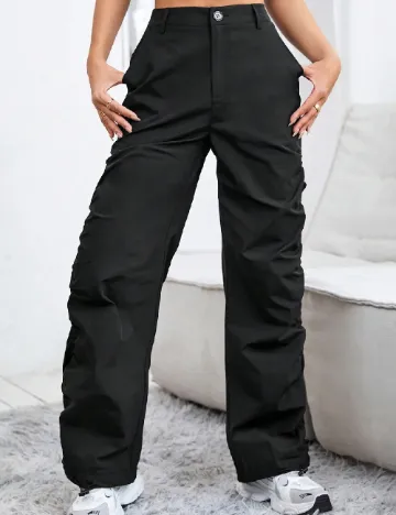Pantaloni SHEIN, negru Negru
