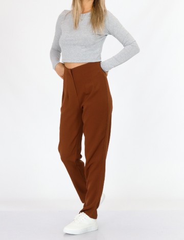 Pantaloni SHEIN, maro