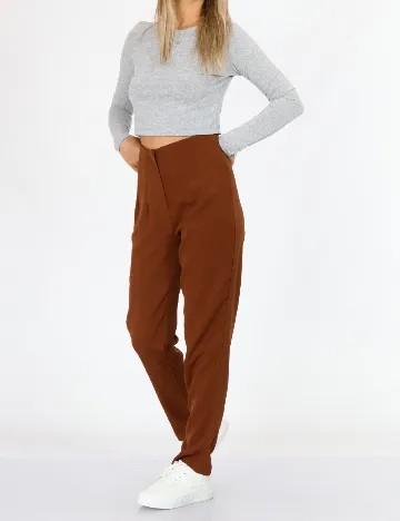 Pantaloni SHEIN, maro Maro