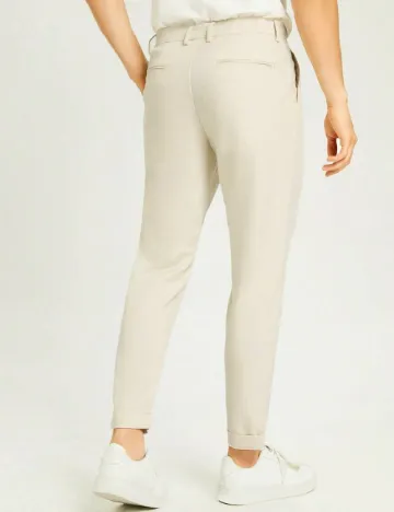 Pantaloni SHEIN, crem Crem