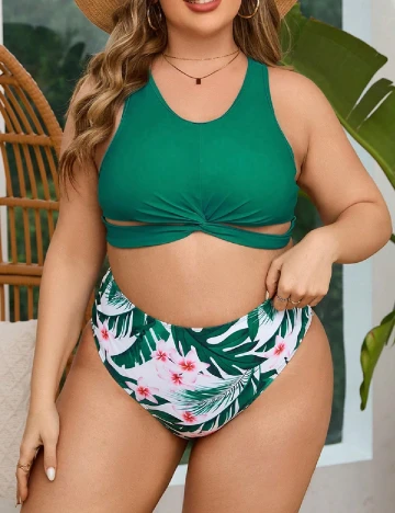 Costum de baie SHEIN CURVE, verde Verde