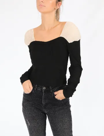 Top Dazy, negru Negru