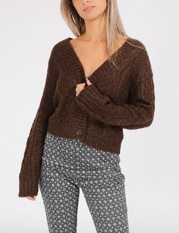 Cardigan American Eagle, maro