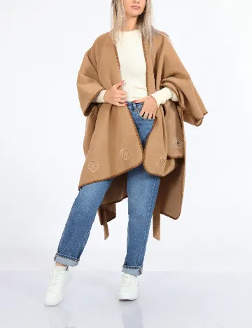 Poncho Guess, maro Maro