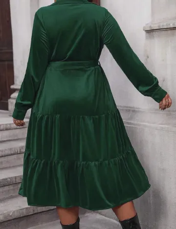 Rochie medie SHEIN CURVE, verde Verde