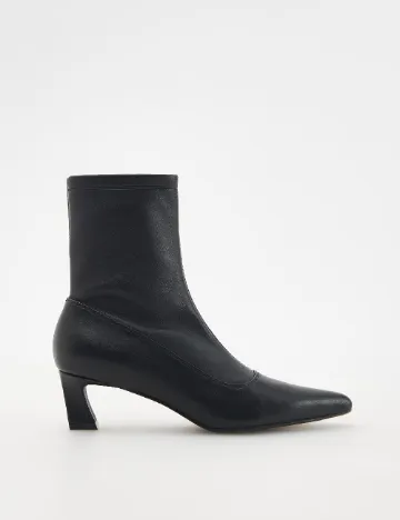 Botine Reserved, negru Negru