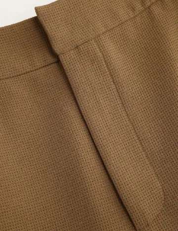 Pantaloni scurti SHEIN CURVE, maro Maro