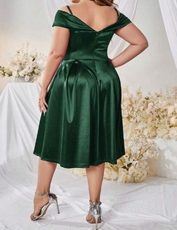 Rochie medie SHEIN CURVE, verde