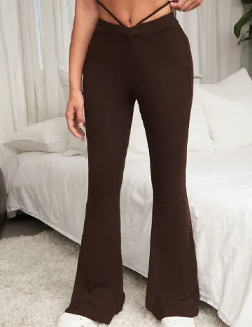 Pantaloni SHEIN, maro Maro