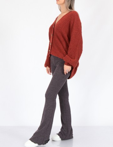 Cardigan American Eagle, maro