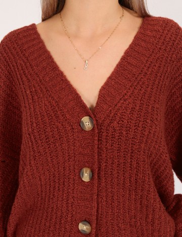 Cardigan American Eagle, maro