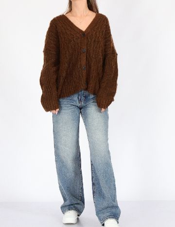 Cardigan American Eagle, maro