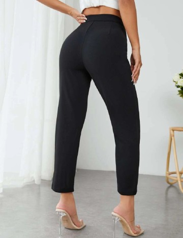 Pantaloni SHEIN, negru