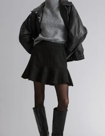 Fusta & other stories, negru Negru