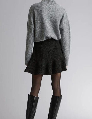 Fusta & other stories, negru